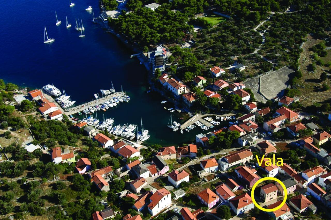 Vala Apartment Bozava Bagian luar foto
